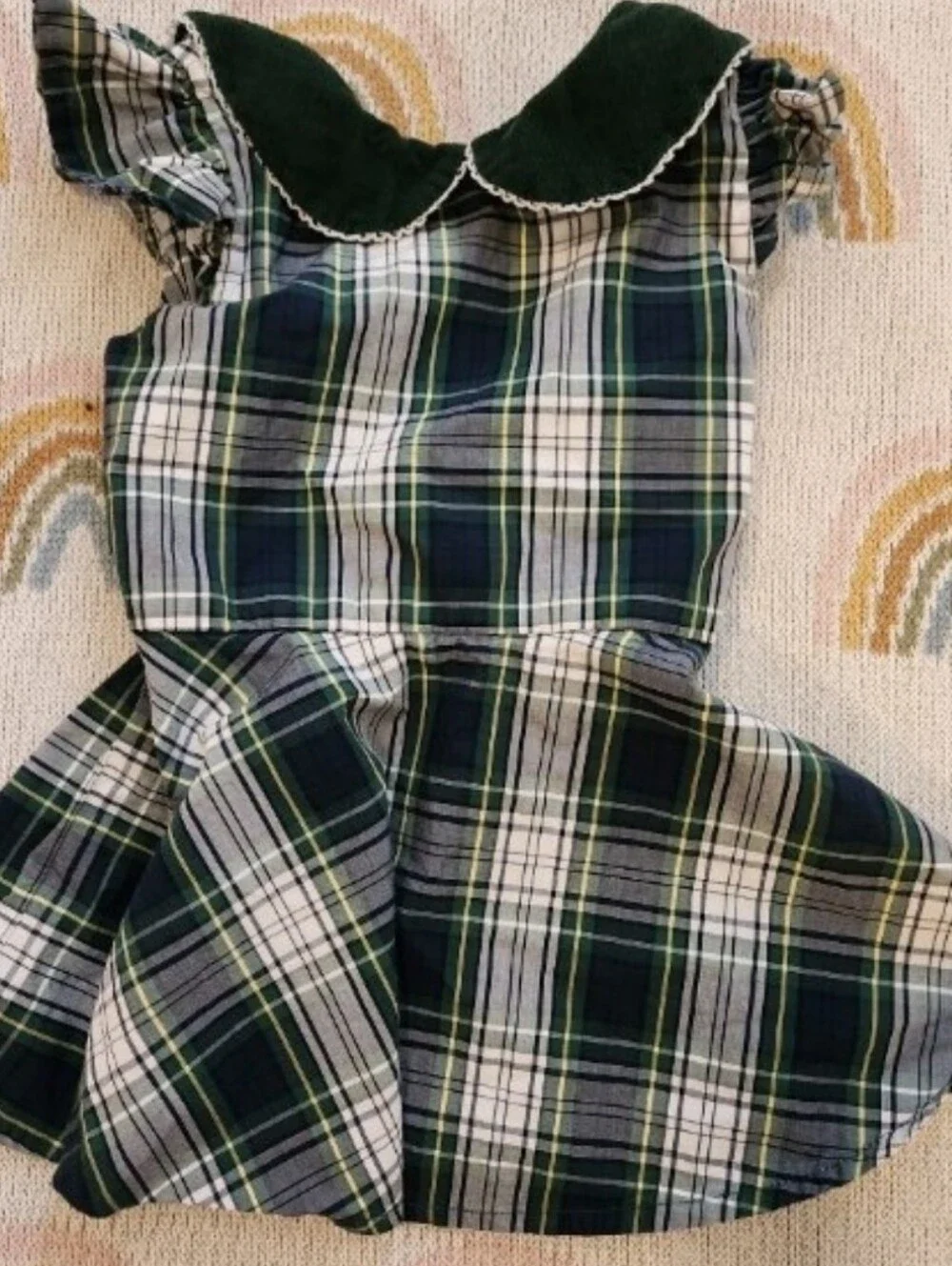 Holley & sage 2t handmade USA small shop Christmas plaid outfit set smocked